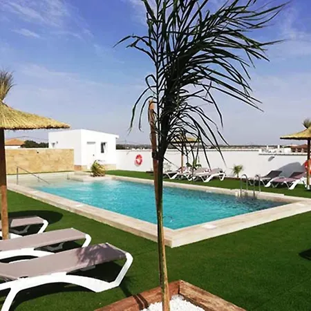 Апартаменты Barcelo Beach