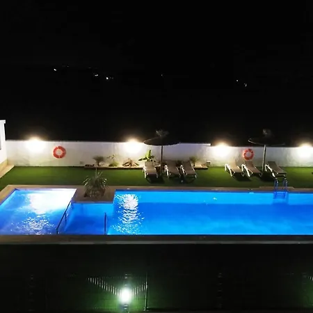 Barcelo Beach Апартаменты *